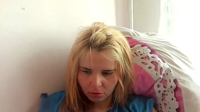 Snapshot of HornyElena chatting on March 19, 2026, 1:55 pm HornyElena online show from March 19, 2026, 1:55 pm