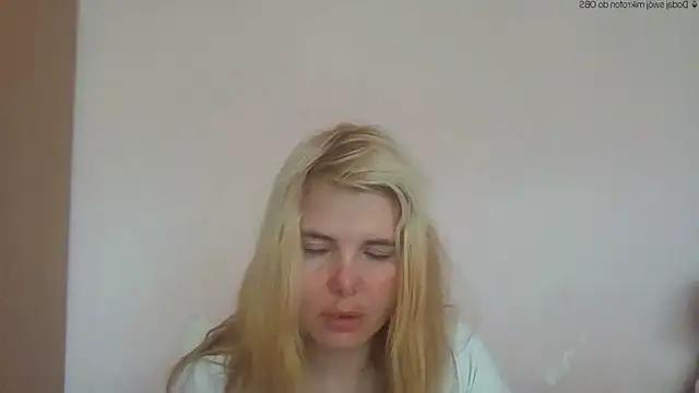 Snapshot of HornyElena chatting on May 30, 2026, 3:28 pm HornyElena online show from May 30, 2026, 3:28 pm