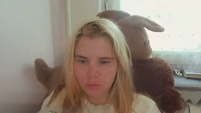 Snapshot of HornyElena chatting on June 21, 2026, 3:07 pm HornyElena online show from June 21, 2026, 3:07 pm