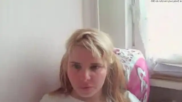 HornyElena online show from May 6, 2026, 12:09 pm