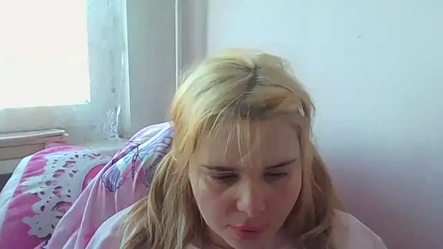 HornyElena online show from January 19, 2026, 1:59 pm