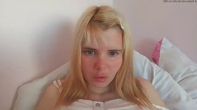 Snapshot of HornyElena chatting on June 2, 2026, 2:50 pm HornyElena online show from June 2, 2026, 2:50 pm