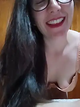 Snapshot of _sweetdelight_ chatting on May 31, 2026, 5:13 am sweetdelight online show from May 31, 2026, 5:13 am