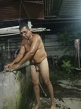 Snapshot of bruno_324278 chatting on June 26, 2026, 2:50 am bruno 324278 online show from June 26, 2026, 2:50 am