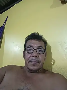 bruno 324278 online show from May 17, 2026, 11:05 pm