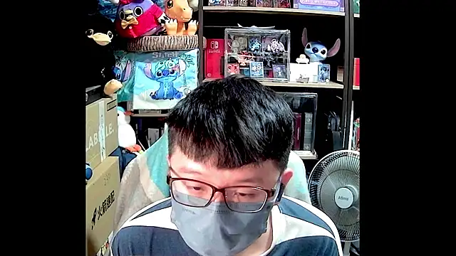 kk05483 online show from May 11, 2026, 4:04 pm