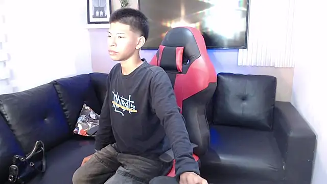 Tessachains 2  online show from January 8, 2026, 3:23 am