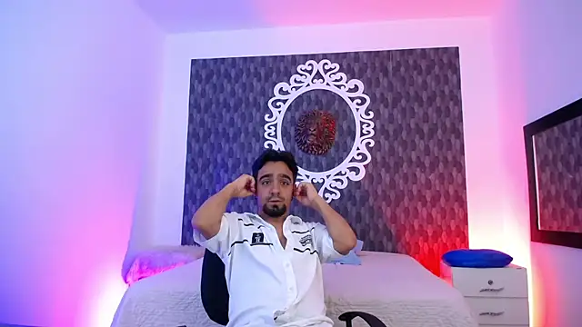 Snapshot of Dereck_Jhonsonn chatting on November 24, 2025, 7:25 pm Dereck Jhonsonn online show from November 24, 2025, 7:25 pm