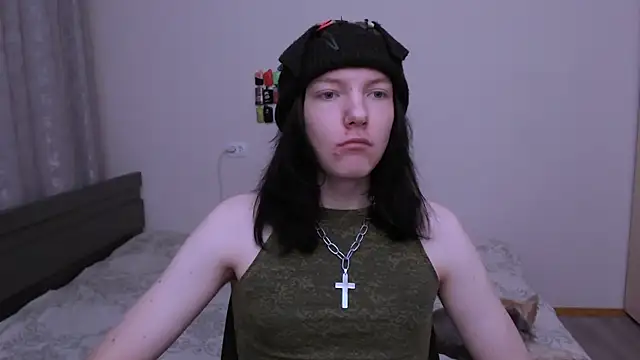 RaidenXL online show from November 6, 2025, 9:41 pm