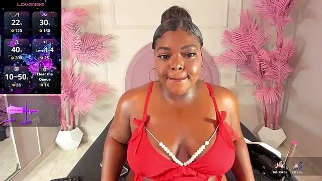 Snapshot of Tamaramilleer chatting on February 6, 2026, 4:19 am Tamaramilleer online show from February 6, 2026, 4:19 am