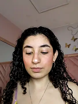 DemiJones  online show from November 16, 2025, 4:17 am