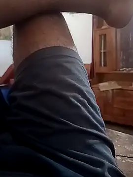 Hot komall online show from November 6, 2025, 4:49 am