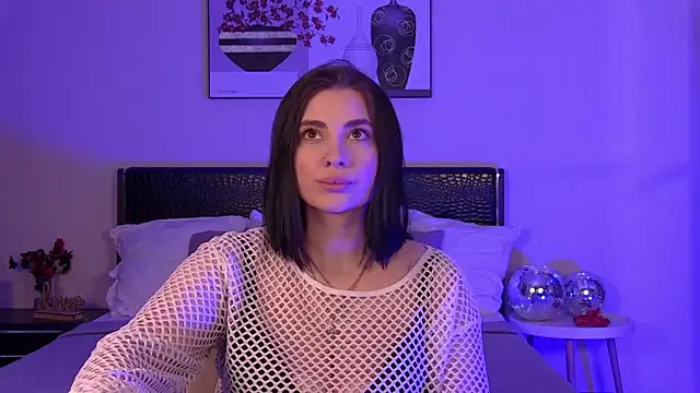 AdrianaTorres online show from February 2, 2026, 6:29 pm