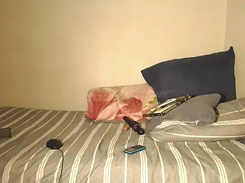 SexySlimMelanin online show from February 2, 2026, 11:04 pm