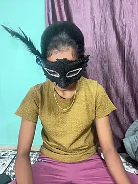 Snapshot of leenaboy@xh chatting on December 15, 2025, 1:28 pm leenaboyxh online show from December 15, 2025, 1:28 pm