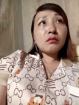 Snapshot of Missa-kute20 chatting on March 1, 2026, 6:13 am Missa-kute20 online show from March 1, 2026, 6:13 am