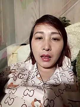 Snapshot of Missa-kute20 chatting on February 9, 2026, 2:31 am Missa-kute20 online show from February 9, 2026, 2:31 am