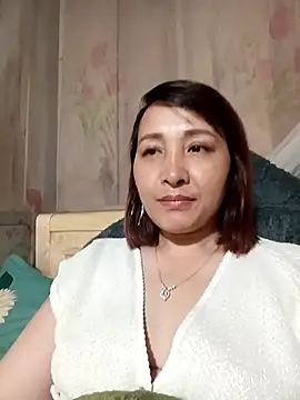 Snapshot of Missa-kute20 chatting on March 16, 2026, 2:21 pm Missa-kute20 online show from March 16, 2026, 2:21 pm