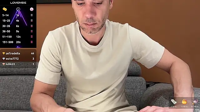 marcoo x online show from November 9, 2025, 4:27 am