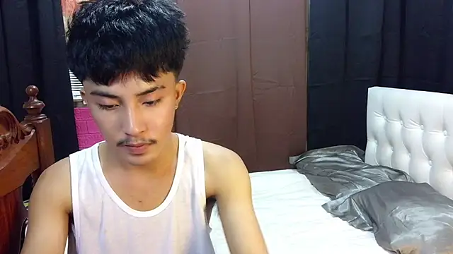 Urloverhardcock online show from August 4, 2026, 5:01 am
