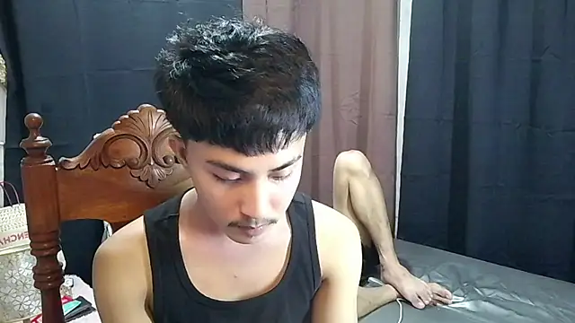 Urloverhardcock online show from July 7, 2026, 3:04 pm