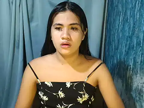 Snapshot of Rema_thebigcock chatting on July 27, 2026, 6:53 am Rema thebigcock online show from July 27, 2026, 6:53 am