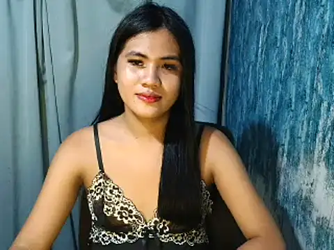 Snapshot of Rema_thebigcock chatting on July 11, 2026, 11:32 am Rema thebigcock online show from July 11, 2026, 11:32 am