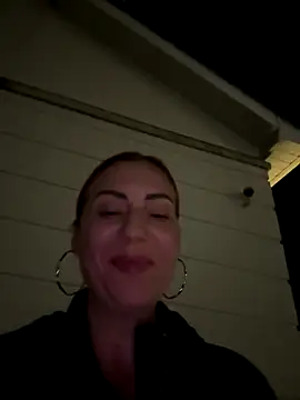 pervimilf online show from November 16, 2025, 10:24 pm