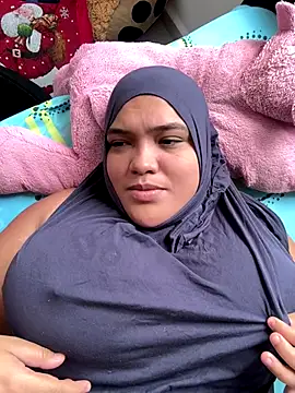 sweetmuslim01 online show from September 27, 2025, 4:24 pm