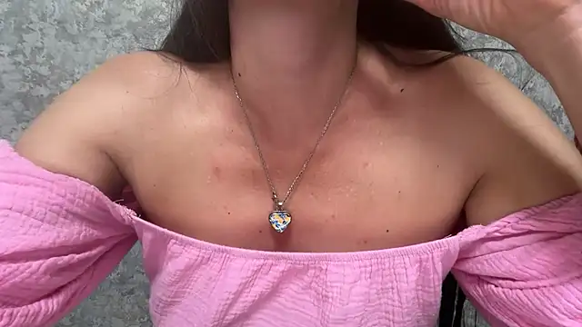 Angelinaa19 online show from May 24, 2026, 7:14 pm