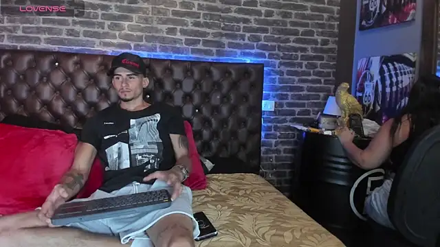 Sharon Tyga20 online show from February 9, 2026, 9:24 pm