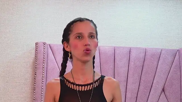 EimySanchez online show from August 6, 2026, 8:37 pm