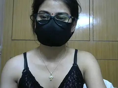 Fairy Pie online show from May 1, 2026, 6:46 pm