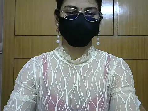 Fairy Pie online show from June 11, 2026, 7:22 pm