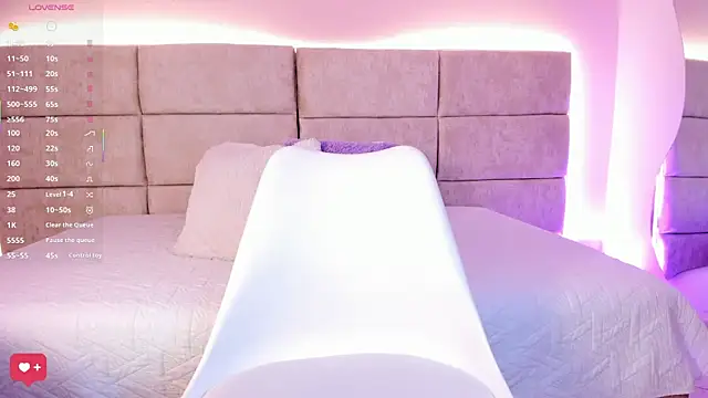 nia20  online show from March 19, 2026, 12:05 pm