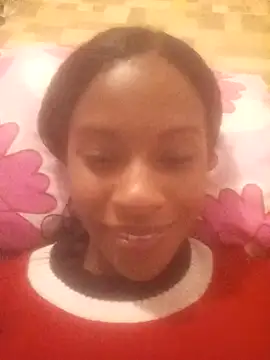 Snapshot of Aliis_Love chatting on March 15, 2026, 3:24 am Aliis Love online show from March 15, 2026, 3:24 am