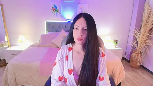Neo sarah  online show from August 5, 2026, 3:33 am
