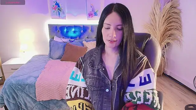 Neo sarah  online show from July 1, 2026, 3:51 am