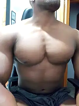 MIKE KILIANjs online show from November 18, 2025, 12:04 am