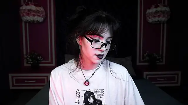 Snapshot of FetishForCassie chatting on June 1, 2026, 5:40 am FetishForCassie online show from June 1, 2026, 5:40 am