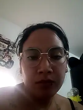 phoop lilaa online show from February 2, 2026, 2:43 am