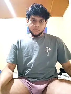 prototipoA45 online show from December 23, 2025, 4:34 am