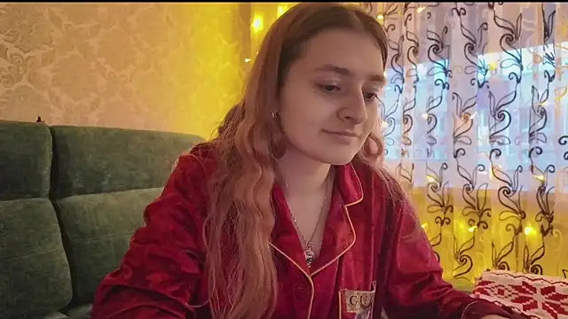 SweetLiaison online show from February 6, 2026, 2:24 pm