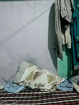 Snapshot of Piya_Bakshi chatting on March 16, 2026, 5:59 pm Piya Bakshi online show from March 16, 2026, 5:59 pm