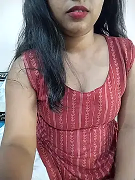 Sexy Divya   online show from May 3, 2026, 6:29 am