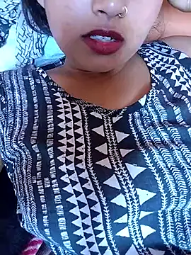 Sexy Divya   online show from June 23, 2026, 7:06 am