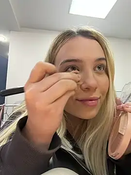 Snapshot of KilianaNoir chatting on February 12, 2026, 7:30 am KilianaNoir online show from February 12, 2026, 7:30 am