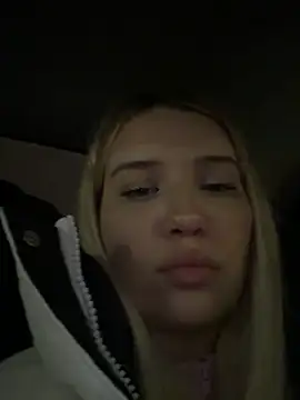 Snapshot of KilianaNoir chatting on February 15, 2026, 8:08 pm KilianaNoir online show from February 15, 2026, 8:08 pm