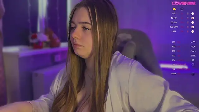 Snapshot of AmeliaMiles chatting on February 15, 2026, 7:51 am AmeliaMiles online show from February 15, 2026, 7:51 am