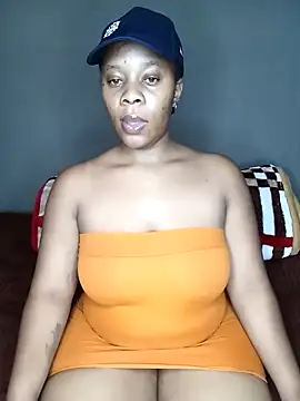 Emmylove-xr25 online show from November 28, 2025, 5:07 am